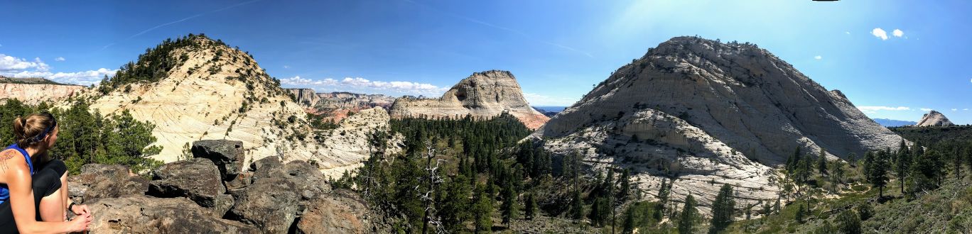 Backcountry hiking from Kolob Arch to Wildcat Canyon